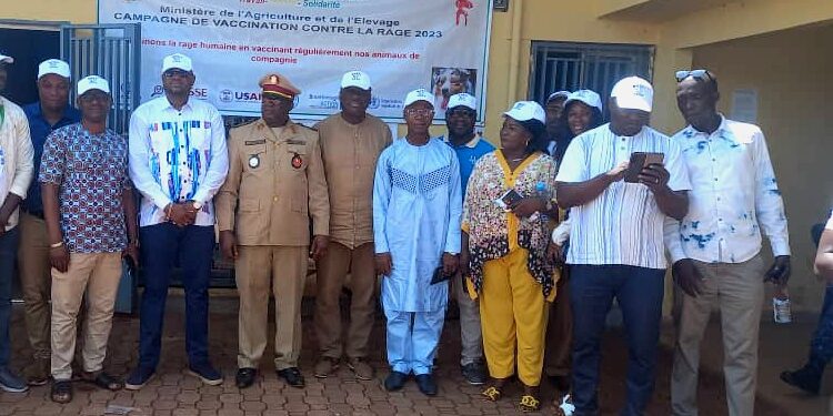 Boké-Société: Lancement de la campagne gratuite de vaccination contre la rage, 4.500 doses à administrer