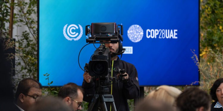 La COP28 s’ouvre à Dubaï avec des appels à l’accélération de l’action et à une plus grande ambition face à l’escalade de la crise climatique