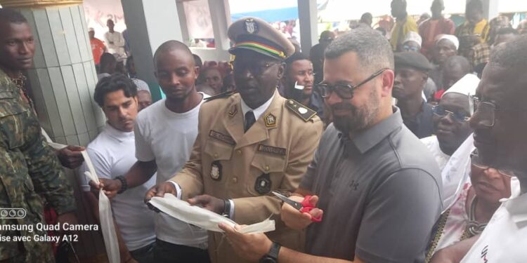 UMS Groupe-Africa remet une mosquée flambant neuf à la Communauté de Katougouma