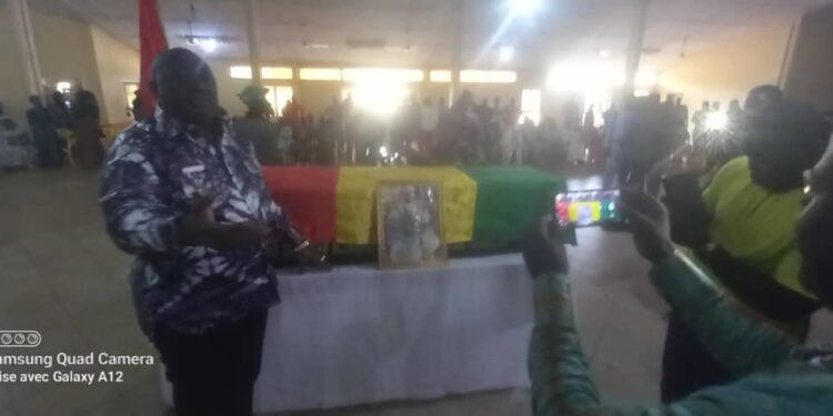 Page noire: La population de Boké rend un dernier hommage à à l’ancien Contrôleur Financier