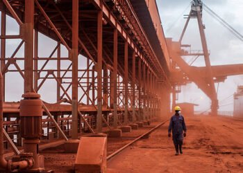 Exonérations minières : la Guinée perd près de 8.000 milliards par an en recettes douanières et impôts (CNT)   