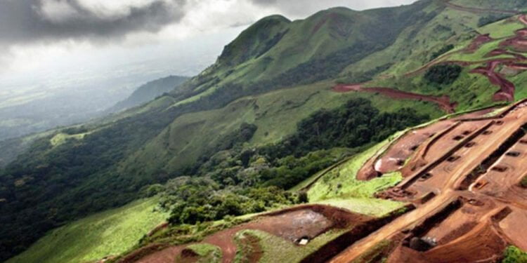 Mines/Guinée: un haut responsable sommé de rembourser 3 millions de dollars qu’il a partagés avec le faux Consul honoraire de Guinée en Californie