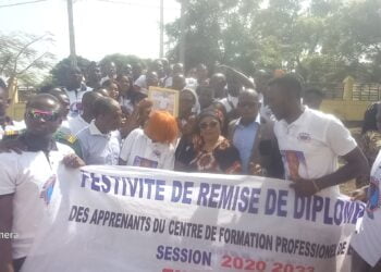 CFP-BOKÉ: Les étudiants de la 16ème et 32ème promotions des filières électricité et Mécanique Auto se confient à l’autorité régionale 