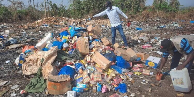 Boké/Économie: Plus de 6 tonnes de produits prohibés incinérés par le service contrôle-qualité
