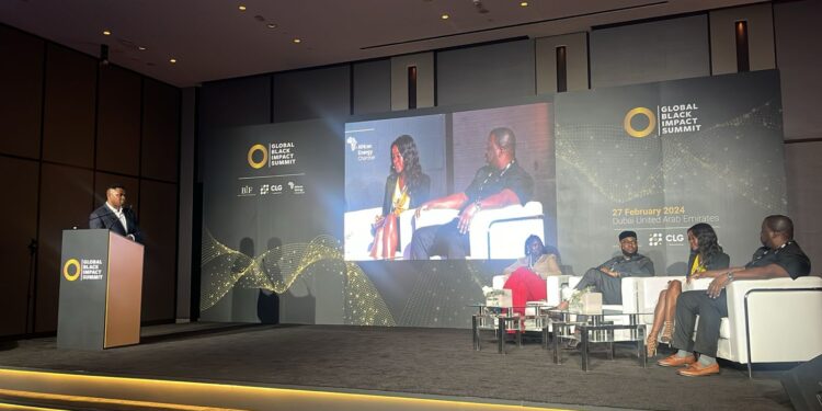 La transition énergétique africaine prend la place du centre au Sommet mondial sur l’impact noir (GBIS)