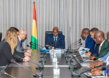 𝗜𝗡𝗗𝗨𝗦𝗧𝗥𝗜𝗘 : 𝗣𝗥𝗢𝗝𝗘𝗧 𝗗𝗘 𝗖𝗢𝗡𝗦𝗧𝗥𝗨𝗖𝗧𝗜𝗢𝗡 𝗗’𝗨𝗡𝗘 𝗥𝗔𝗙𝗙𝗜𝗡𝗘𝗥𝗜𝗘 𝗗’𝗔𝗟𝗨𝗠𝗜𝗡𝗘 𝗔̀ 𝗞𝗔𝗠𝗦𝗔𝗥