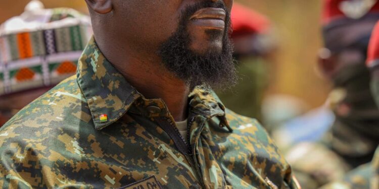 Gl Mathurin Bangoura, un géant au service du peuple (Par Mathé Bah)