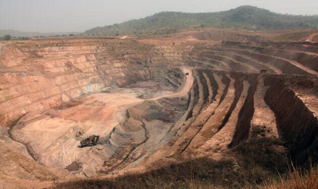 Un nouveau scandale minier en Guinée ? La mine d’or de Kiniero, Robex, la famille Cohen…et PWC