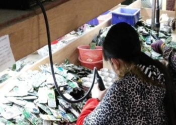 Les « e-déchets » augmentent cinq fois plus vite que leur recyclage