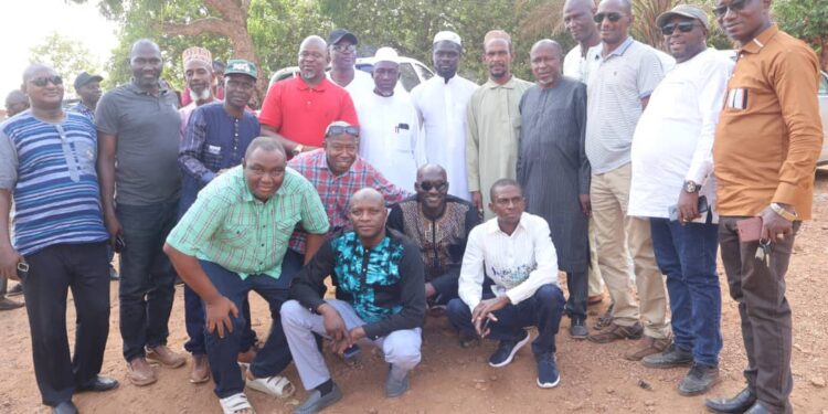 Boké-Société: Les Camarades de la 33ème promotion de l’ISMGB lance la 1ère édition de leur amitié dans la solidarité