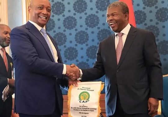 DR Patrice Motsepe, le Président de la Confédération Africaine de Football (CAF), s’est rendu en Angola, en Guinée Équatoriale, en Guinée-Bissau, à São Tomé et Príncipe et au Maroc.