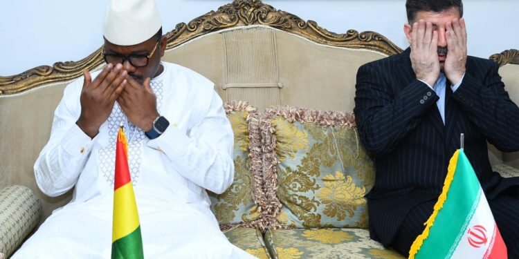 Décès du Président Iranien : Après le ministre des Affaires Etrangères, Dr Dansa Kourouma présente les condoléances du CNT