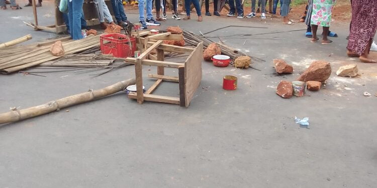 Université de Kindia : la mort d’un étudiant percuté par une voiture, révoltent ses camarades