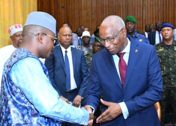 CNT : le premier ministre Amadou Oury Bah présente la politique générale de son gouvernement