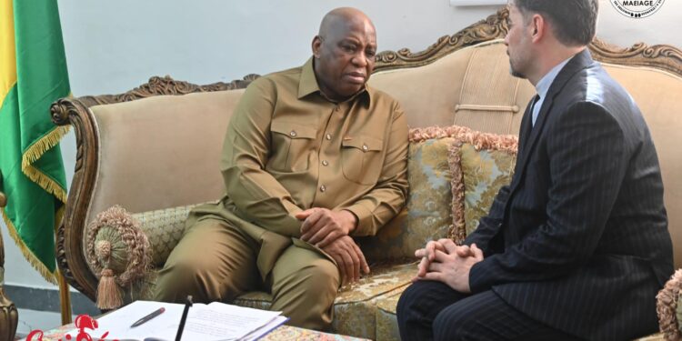 Suite au décès du président Iranien : Dr Morissanda Kouyaté présente les condoléances du Gouvernement et du peuple de Guinée