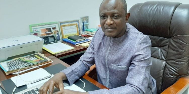 Liberté de la presse menacée: les autorités militaires retirent les licences de FIM FM, Djoma et Espace