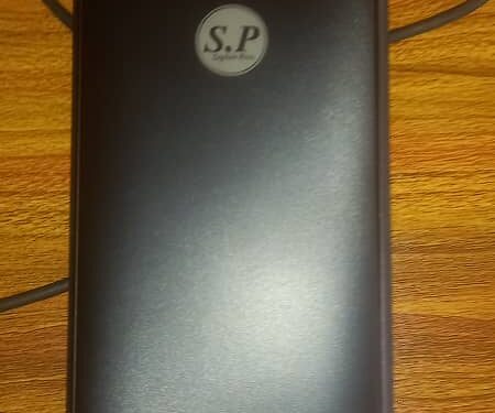 Boké-Délestage : Vers une crise de power Bank et torches électriques dans les boutiques