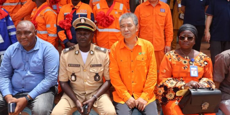 Formation en Chine pour 32 employés guinéens de la SMB : Une initiative pour renforcer les compétences et la cohésion d’entreprise