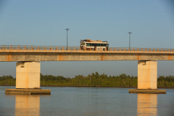 Gambie : à mi-parcours de sa mise en œuvre, la stratégie pays 2021-2025 de la Banque africaine de développement produit de remarquables résultats