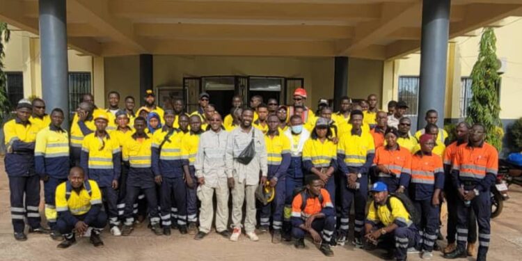 Boké-Mines: La société AMR vers la mise en congé technique de 492 employés dont 380 guinéens