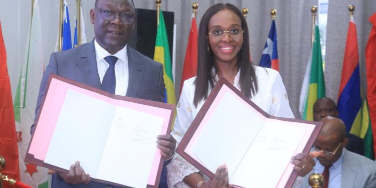 La Banque africaine de développement et le Fonds de solidarité africain scellent un partenariat stratégique