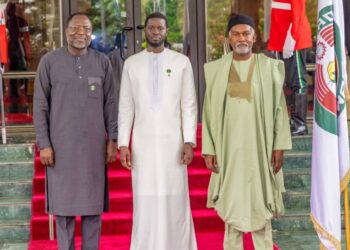 Risque de déchirure en Afrique de l’Ouest: La Cédéao désigne un facilitateur appelé Bassirou Diomaye Faye