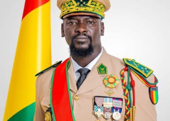 Guinée : Le Général Mamadi Doumbouya suspend toutes missions des ministres en dehors du territoire national