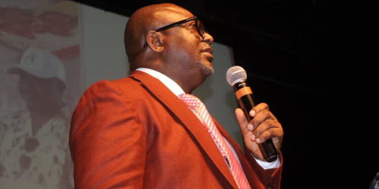 Remise de gains aux heureux parieurs de la LONAGUI : trois gagnants empochent chacun 242 millions de francs guinéens