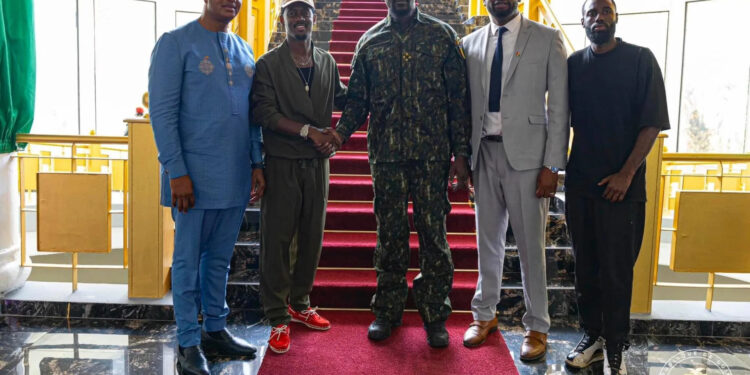 Après sa rencontre avec le Président Général Mamadi Doumbouya au Palais Mohamed 5, l’artiste Franco-guinéen Black M parle :