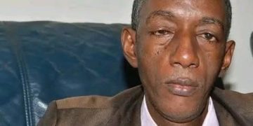 Les acrobates de la politique : le cirque permanent (Oumar Kateb Yacine)