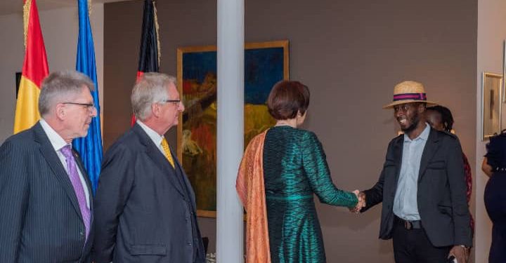 LE GÉNÉRAL DU SPPG, SÉKOU JAMAL PENDESSA, HONORÉ À LA FÊTE NATIONALE D’ALLEMAGNE