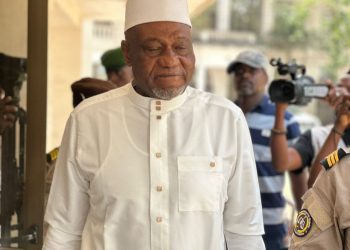 Affaire 15 milliards: Damaro condamné et un mandat d’arrêt contre Michel Kamano