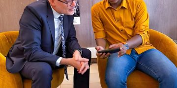 Rencontre avec l’Ambassadeur de France en Guinée : Un échange enrichissant sur l’avenir de nos projets