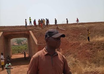 Blocage de la route minière après un accident mortel à Fillobowal