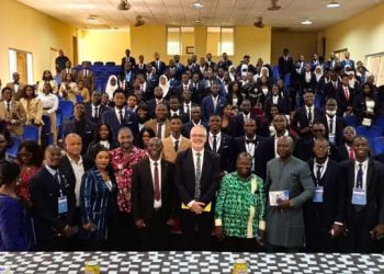 L’Ambassadeur de France en visite à l’Université de Sonfonia