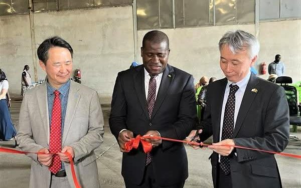 Le Japon fait don de riz à la Guinée pour les programmes du PAM