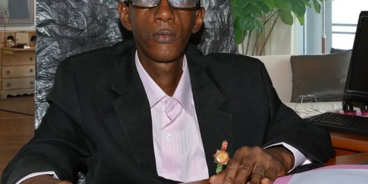 Guinée : Quand la décadence morale se met à danser sur des paroles obscènes (Par Oumar Kateb Yacine Analyste-Consultant)