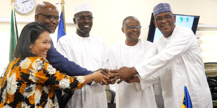 La Banque africaine de développement et le Tchad signent un accord de don de près de 45 millions de dollars pour le bitumage de la section Kyabé-Mayo de la route Kyabé-Singako