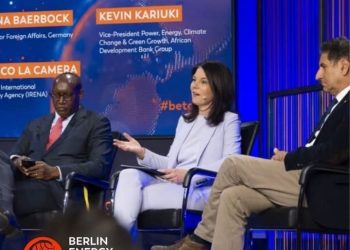 Des Marines jumeaux en service pour la sécurité des ambassades américaines