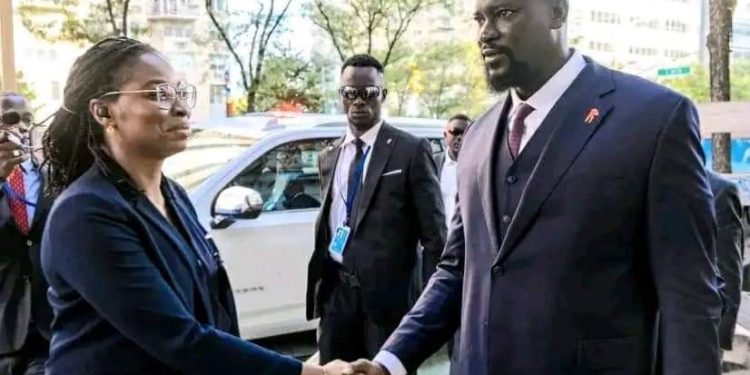 Un choix exceptionnel : La ministre des Post, des Télécommunications du numérique.