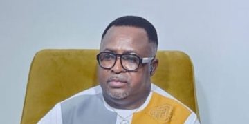 DR DAVID MAKONGO : UN LEADER D&rsquo;EXCEPTION CÉLÉBRÉ À L&rsquo;INTERNATIONAL