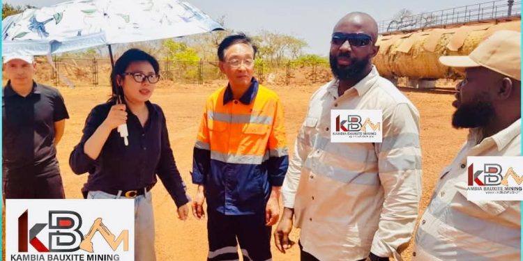 Le PDG de KBM rencontre son partenaire GHB pour renforcer leur collaboration