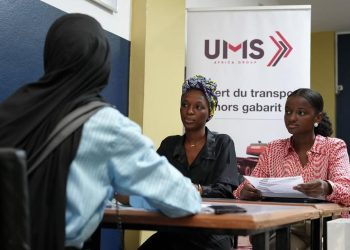 Le Groupe UMS s’engage pour l’insertion professionnelle des jeunes : une participation remarquée au Job Dating de l’Université Française de Guinée – KEYCE ACADEMY