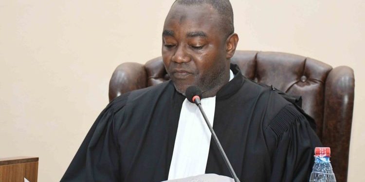 Tribunal du travail: DIAMOND CEMENT GUINÉE S.A condamnée à plus d’un milliard GNF pour licenciement abusif