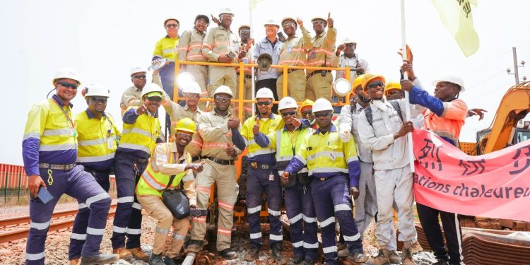 CBG finalise la modernisation stratégique de la voie ferrée de Boké