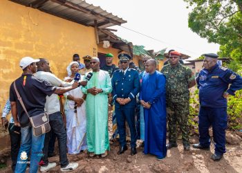 FRIA : APRES LE VENT VIOLENT, LE PREMIER MINISTRE AUX COTES DES VICTIMES