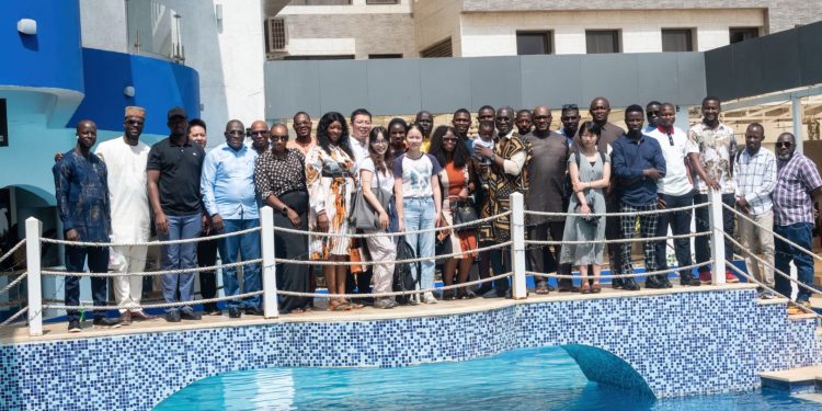 Sinohydro satisfait de sa collaboration avec Ahmed Kanté, administrateur général de la société AGB2A-GIC