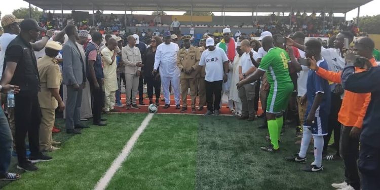 Sports : Le Stade du 1er Mai de Boké rebaptisé « Stade Général Mamadi Doumbouya »