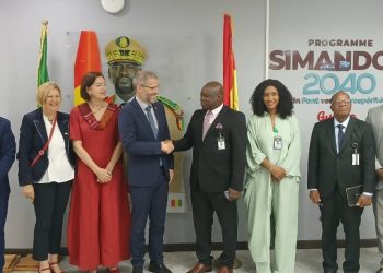 Communique de presse:  Visite de la Délégation allemande en Guinée conduite par Dr. Bernhard BRAUNEet Madame Friederike Von STIEGLITZ