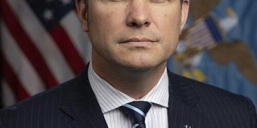 Le secrétaire à la Défense américain Pete Hegseth attendu en Europe pour des rencontres stratégiques et commémoratives